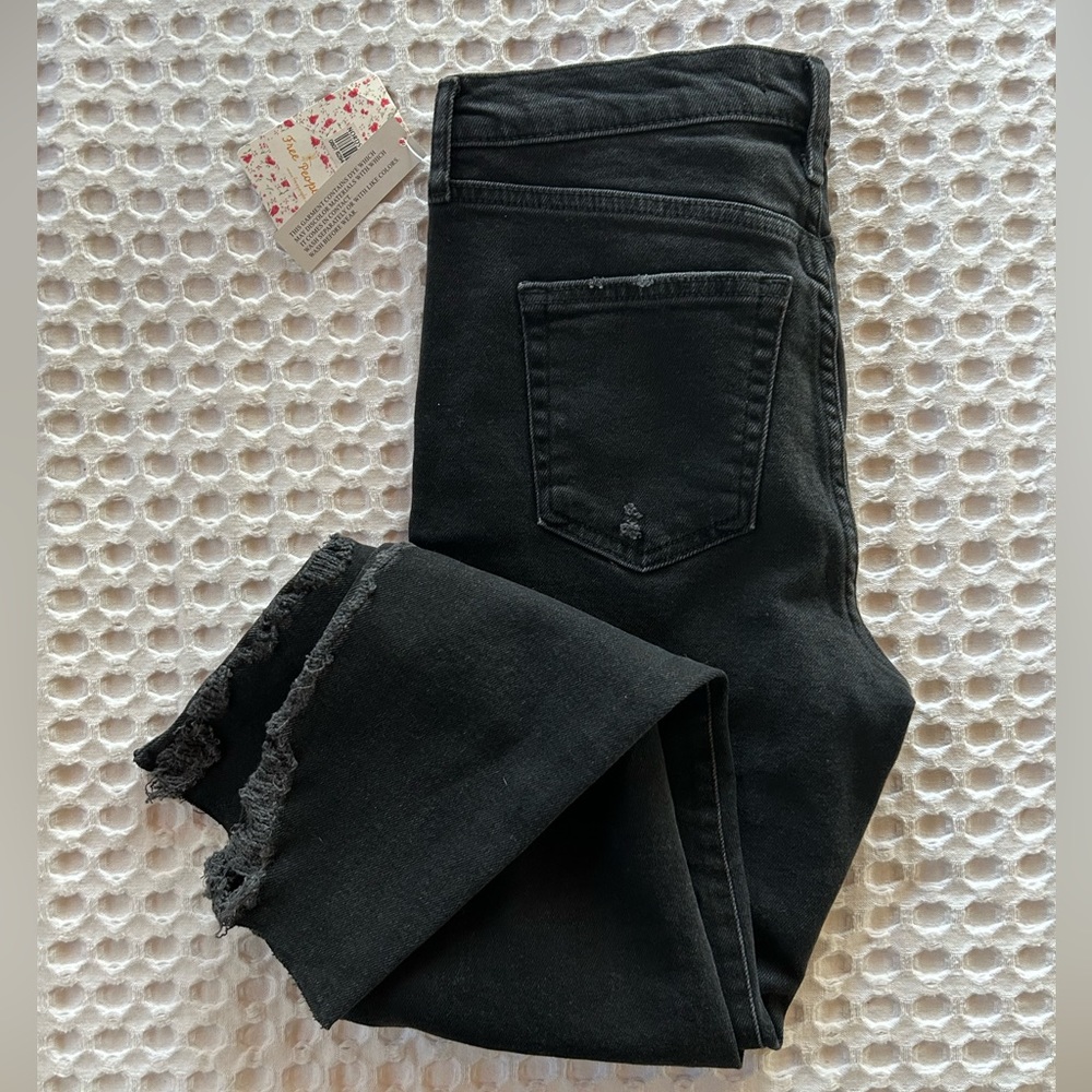 NWT Free People- We The Free Black Jeans